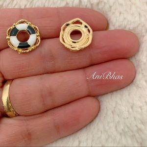 1 Black Life Bouy Charm